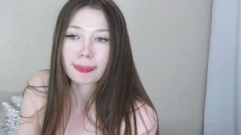 eva varnerr online show from December 28, 12:15 am