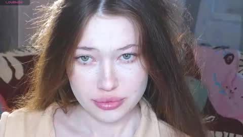 eva varnerr online show from December 19, 1:12 am