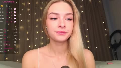 Snapshot of eva_vex chatting on January 13, 6:38 am Hello Im Eva online show from January 13, 6:38 am