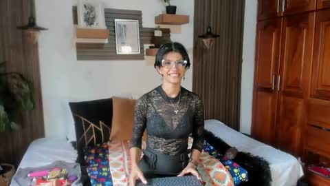 Eva online show from June 6, 2:11 pm