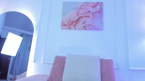 Snapshot of evaa_mills chatting on July 23, 1:58 am Eva online show from July 23, 1:58 am