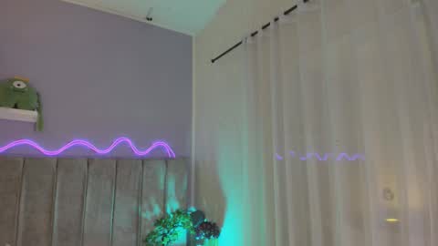 julieth online show from January 9, 7:59 pm