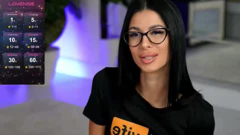 Eva  online show from October 14, 4:46 am