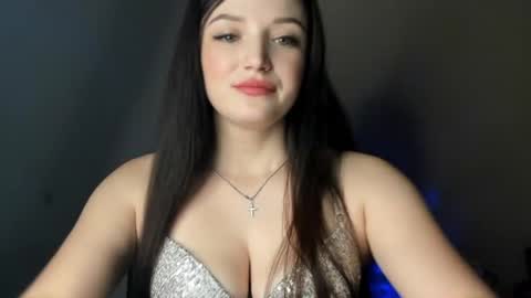 Snapshot of evaamillerr chatting on February 21, 10:37 pm Eva online show from February 21, 10:37 pm