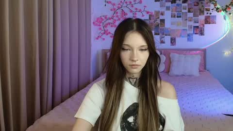 evaasilence online show from April 17, 11:02 am