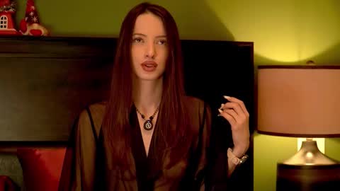 Snapshot of evabloomi chatting on December 13, 10:04 pm Eva online show from December 13, 10:04 pm