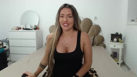 EvaBomb online show from September 21, 8:43 pm