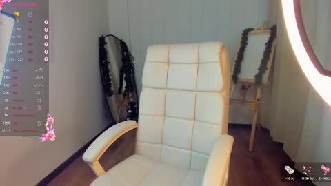 Eva  online show from December 14, 11:18 am