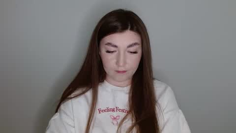 Evachaturbatte online show from April 16, 8:04 am