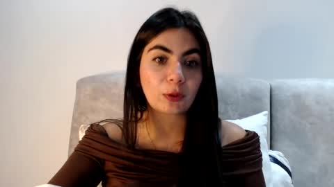 evacollins12 online show from August 3, 9:51 pm