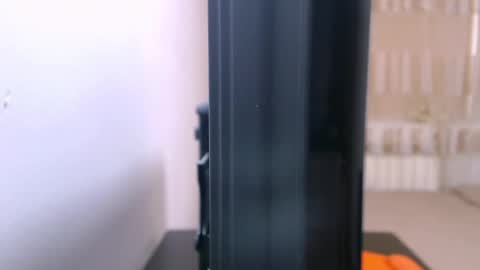 EvadesireONE online show from April 20, 9:34 am