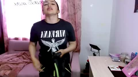 Snapshot of evagrays chatting on February 20, 8:47 pm Eva online show from February 20, 8:47 pm