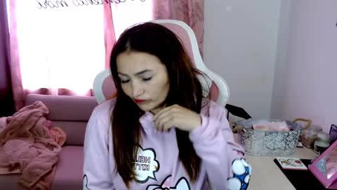 Snapshot of evagrays chatting on February 22, 2:41 pm Eva online show from February 22, 2:41 pm