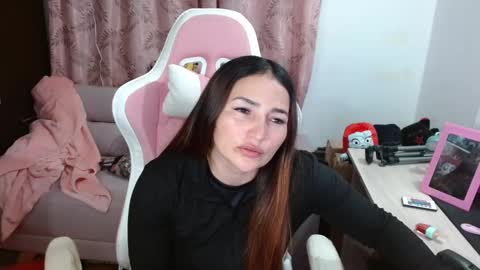 Snapshot of evagrays chatting on September 16, 11:50 pm Eva online show from September 16, 11:50 pm