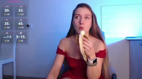 Snapshot of evahailey_ chatting on July 10, 5:12 am Eva online show from July 10, 5:12 am