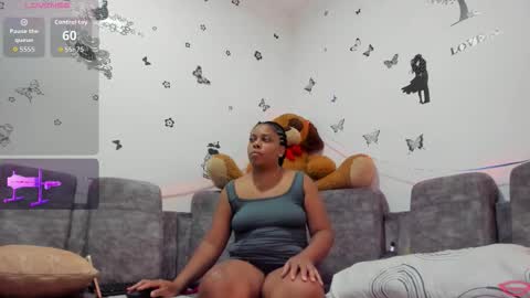 evahalston online show from November 9, 11:58 pm