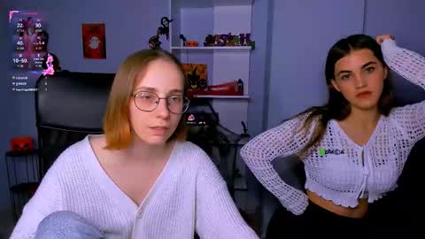 Snapshot of evalora_vei chatting on November 2, 4:09 pm evalora online show from November 2, 4:09 pm