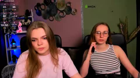 Snapshot of evalora_vei chatting on November 8, 8:07 pm evalora online show from November 8, 8:07 pm