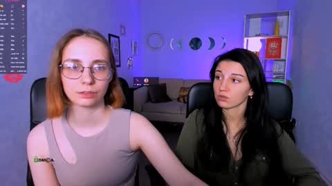 Snapshot of evalora_vei chatting on November 21, 1:43 pm evalora online show from November 21, 1:43 pm