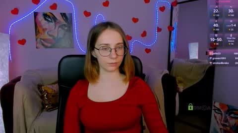 Snapshot of evalora_vei chatting on February 22, 1:42 pm evalora online show from February 22, 1:42 pm