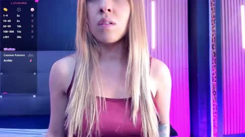 Eva online show from May 30, 4:04 pm