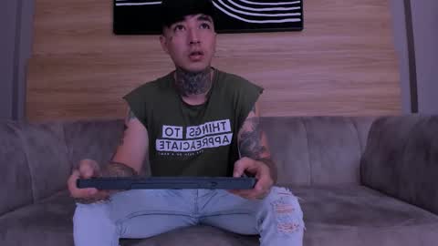 Evan online show from January 19, 1:26 pm