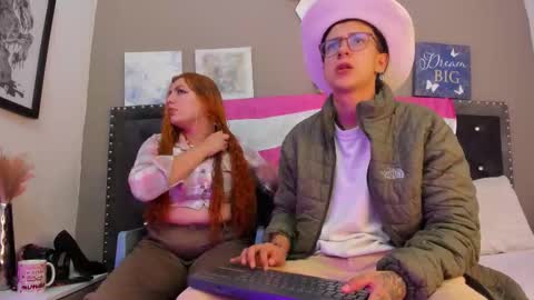 evan_smitt1 online show from September 28, 4:07 am