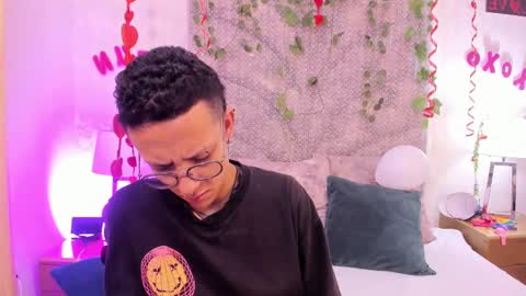 Evan Smitt online show from February 17, 3:20 pm