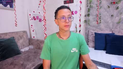 Evan Smitt online show from February 18, 1:22 pm