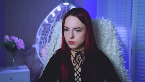 Eva  online show from October 28, 12:30 pm