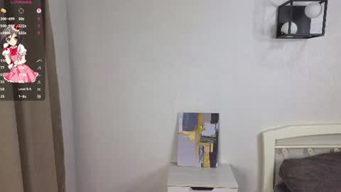 Snapshot of evangelinakovacevic chatting on July 30, 4:50 pm Hello im Lia online show from July 30, 4:50 pm