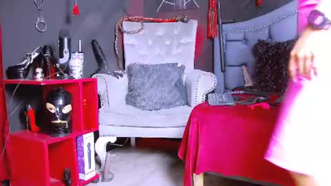 Snapshot of evangeline_17 chatting on June 28, 3:01 am Miss Evangeline online show from June 28, 3:01 am
