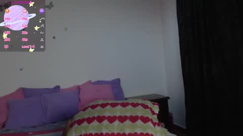 evangeline_lover online show from October 19, 12:06 pm