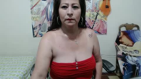 Snapshot of evangelinhotxxx33 chatting on January 12, 9:08 pm Eva online show from January 12, 9:08 pm