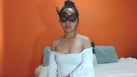 Snapshot of evangelinne_01 chatting on December 16, 12:54 pm evangelinne_01 online show from December 16, 12:54 pm