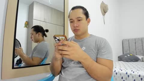 Evan online show from April 4, 12:24 pm