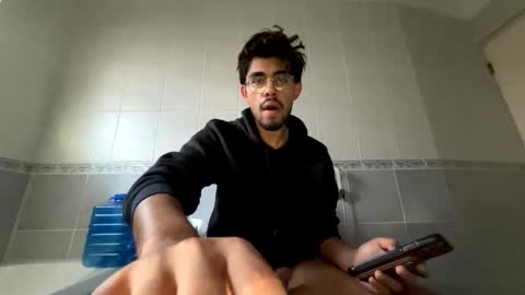 Snapshot of evansjacob chatting on December 18, 4:13 pm evansjacob online show from December 18, 4:13 pm