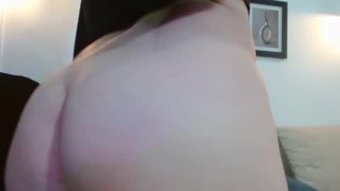 Snapshot of evanss_lx chatting on May 31, 6:09 pm Evanssa lx online show from May 31, 6:09 pm