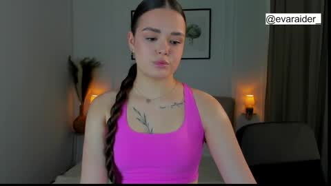 Eva online show from March 31, 1:33 pm