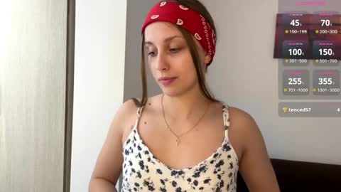 evarenard_ online show from April 17, 5:38 pm