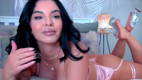 evareyss online show from October 23, 11:09 am