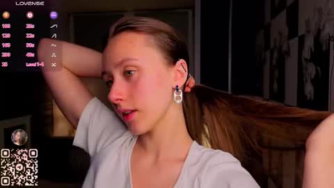 Eva online show from November 1, 7:05 pm