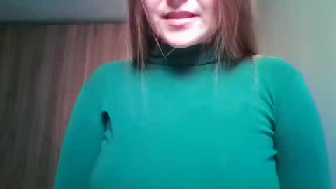 evasapples2026 online show from May 19, 8:26 pm