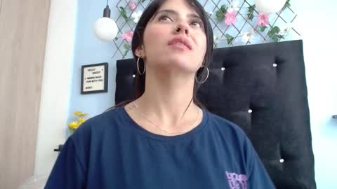 Snapshot of evatits_1 chatting on December 15, 12:20 pm Eva Carter online show from December 15, 12:20 pm