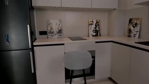 Snapshot of evavenom chatting on March 1, 2:57 am evavenom online show from March 1, 2:57 am