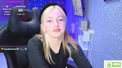 Snapshot of evavibe chatting on January 18, 6:23 pm evavibe online show from January 18, 6:23 pm