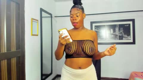 Eva And Emmanuel online show from October 20, 1:33 pm