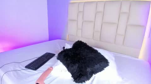 Snapshot of eve__queen chatting on November 24, 7:02 pm Eva Queen online show from November 24, 7:02 pm