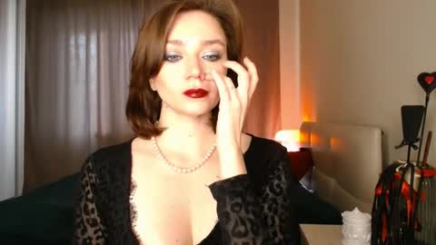 Eve  online show from January 11, 7:02 am