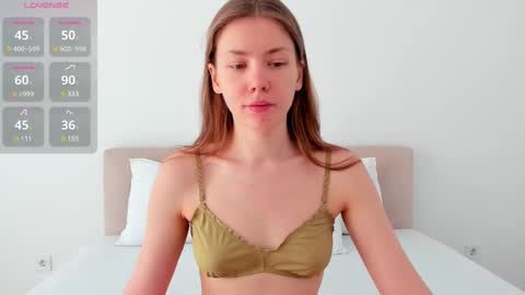 Snapshot of evecutie chatting on March 8, 8:44 am Eve online show from March 8, 8:44 am